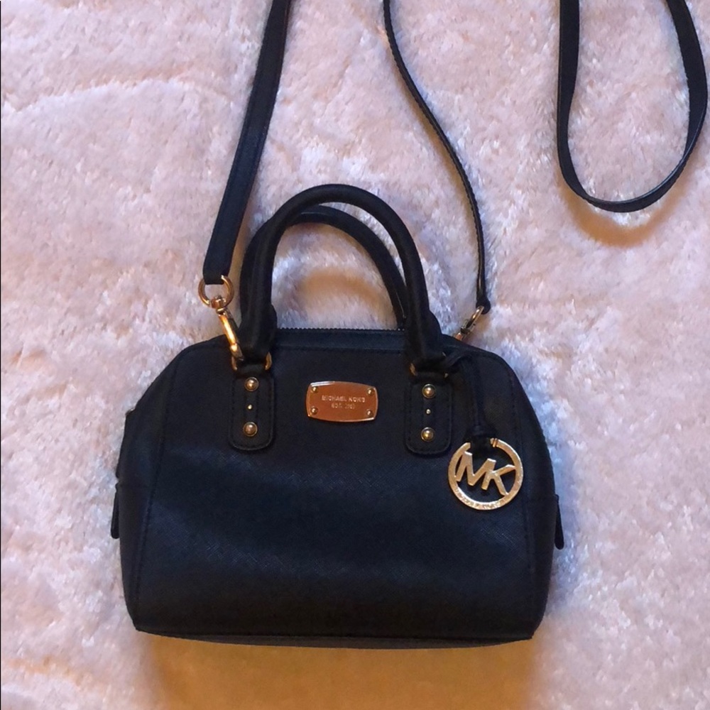 Small black Michael kors purse